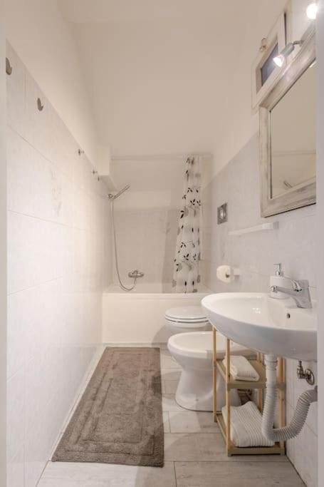 Sky-View Flat In Milanアパートメント エクステリア 写真